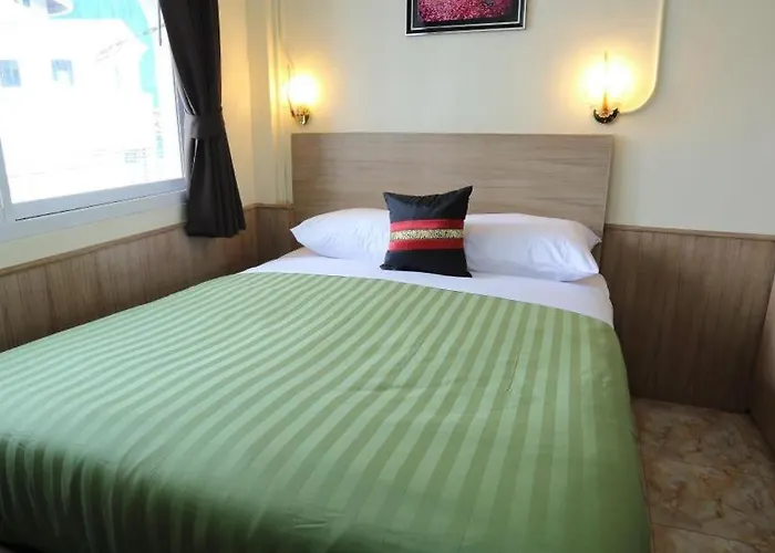 Guest house Sukhumvit 20 *
